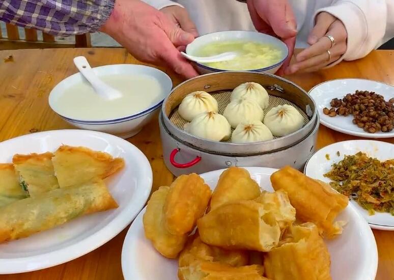 豆浆油条 豆浆油条