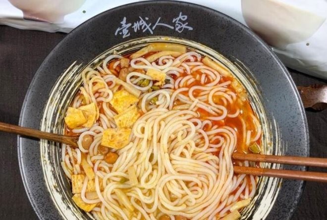 壶城人家螺蛳粉加盟