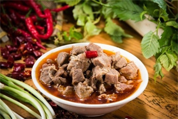 横山铁锅炖羊肉加盟