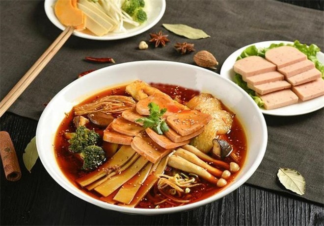 老街火锅冒菜加盟