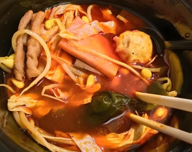 牛小烫牛油麻辣烫