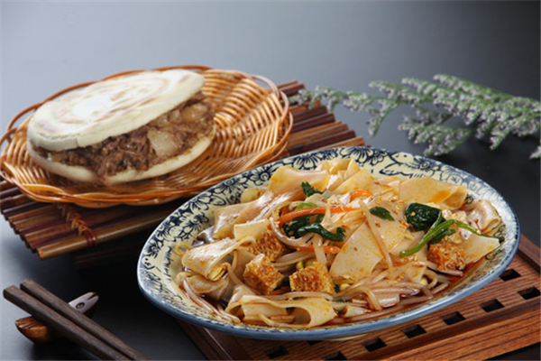 李十八凉皮肉夹馍加盟