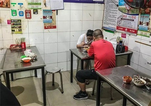 小秦路边摊加盟