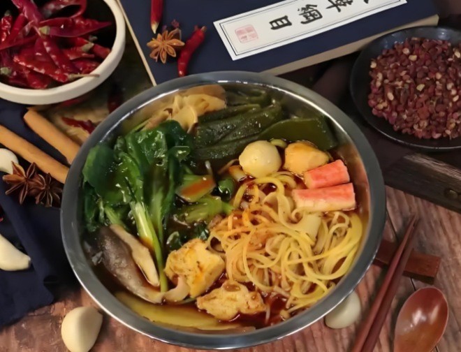 王宝子铁盆麻辣烫加盟