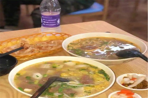 李记正宗淮南牛肉汤加盟