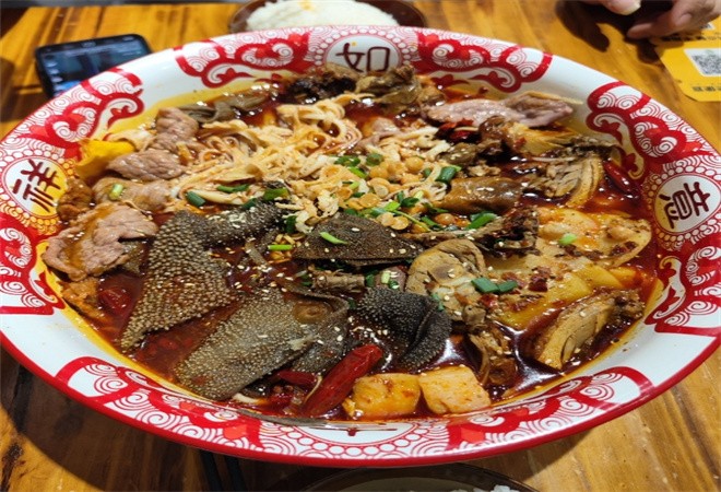 小众冒菜加盟