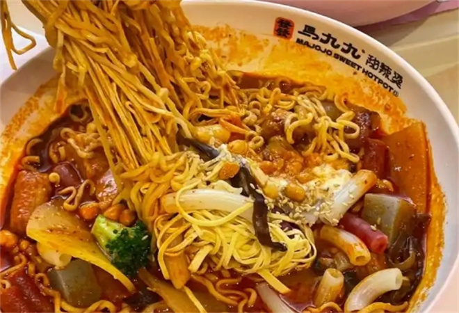 马九九香港甜辣烫加盟