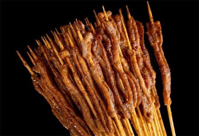 烤二代秘制烤鸭肠 烤二代秘制烤鸭肠