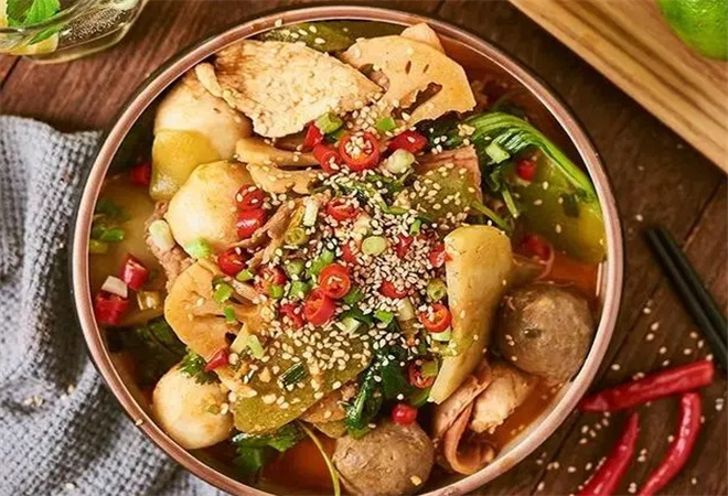 特色麻辣拌小吃 特色麻辣拌小吃