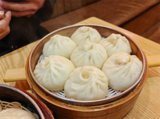 郑与川包子铺米线