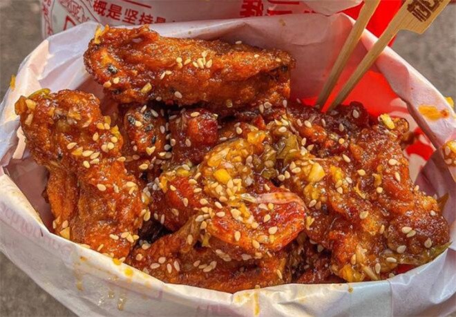 桃发财蒜香炸鸡