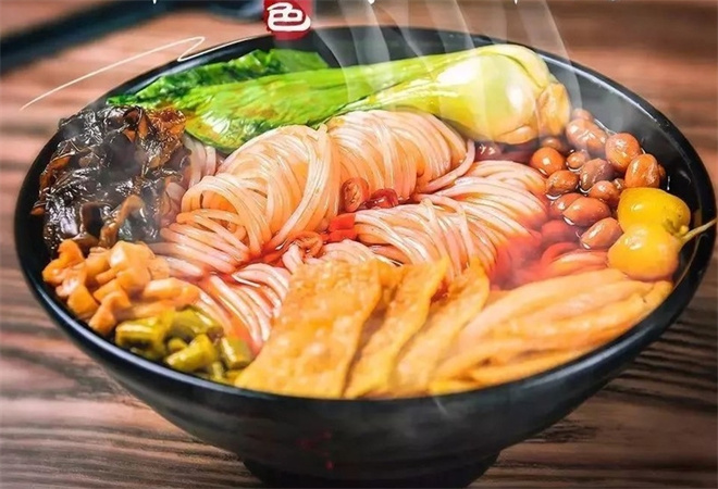 二两螺蛳粉 二两螺蛳粉