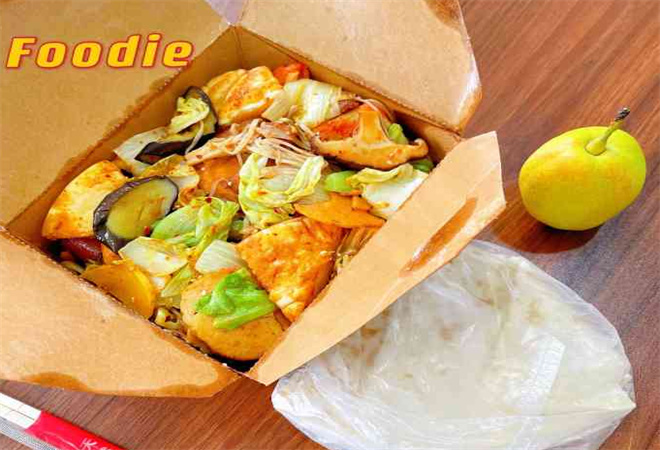 贵华嫂炸串拌饼 贵华嫂炸串拌饼