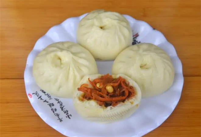 万里酱肉包 万里酱肉包