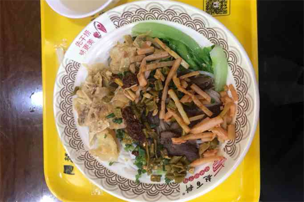 赵百科桂林米粉加盟