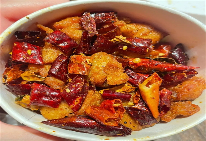 南门金峰辣子鸡 南门金峰辣子鸡