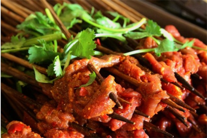 嗨一串主题串串火锅
