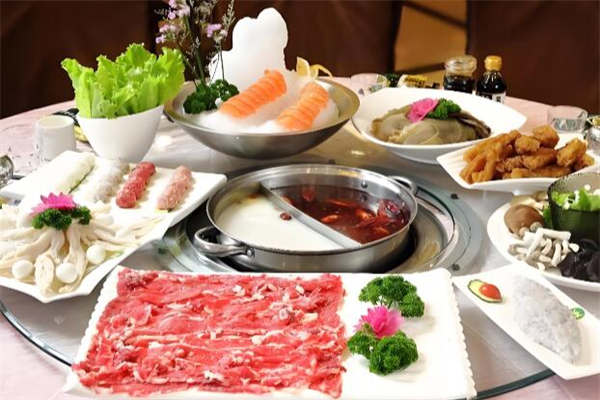好肉牛城火锅加盟