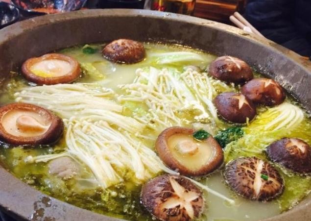 飘湘石锅鱼火锅