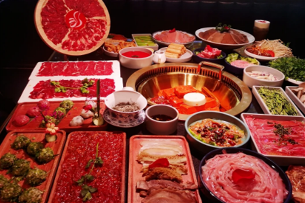 臻品捞自助鲜菜老火锅加盟