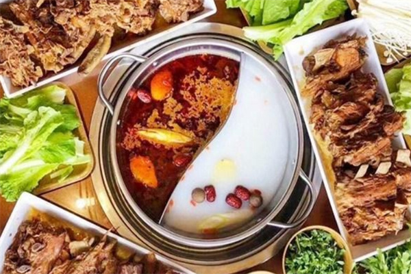 鲁淄味酱骨头自助火锅加盟