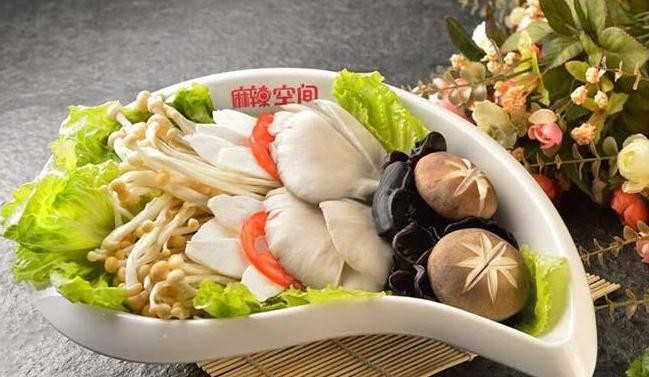 麻辣空间火锅