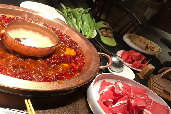 麻辣众点火锅加盟