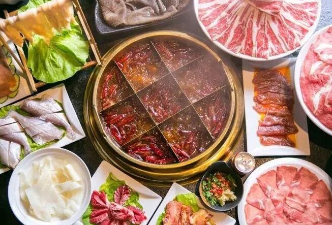 渝中记忆老火锅