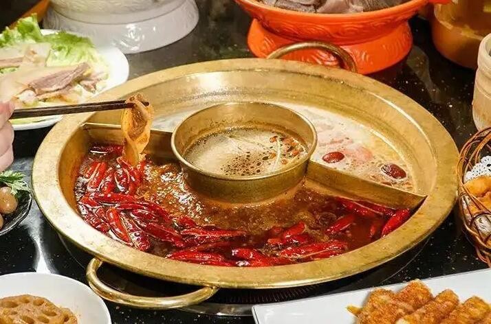 犟娃重庆老火锅