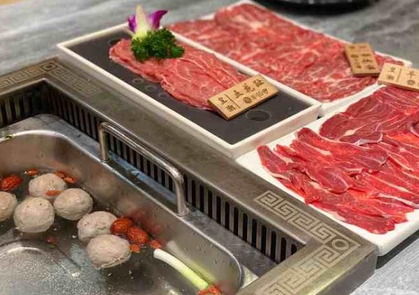 皇潮牛肉火锅城加盟