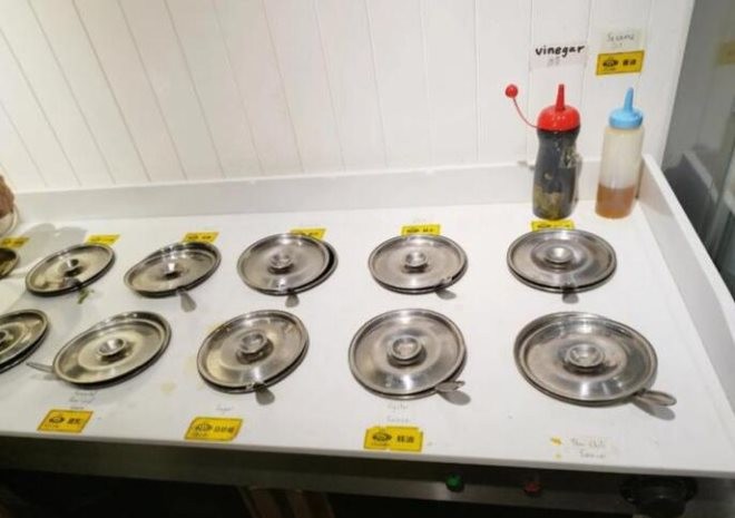 皇宠旋转小火锅加盟