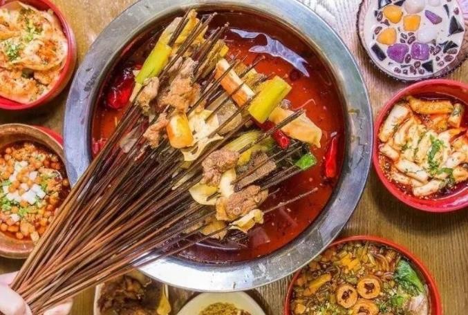 龙船小调串串火锅