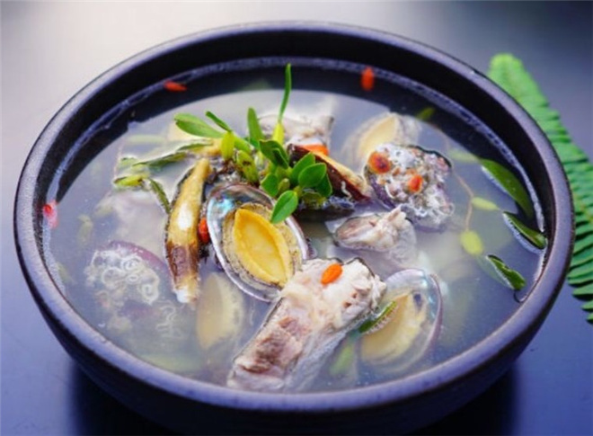 排骨鲍鱼火锅 排骨鲍鱼火锅