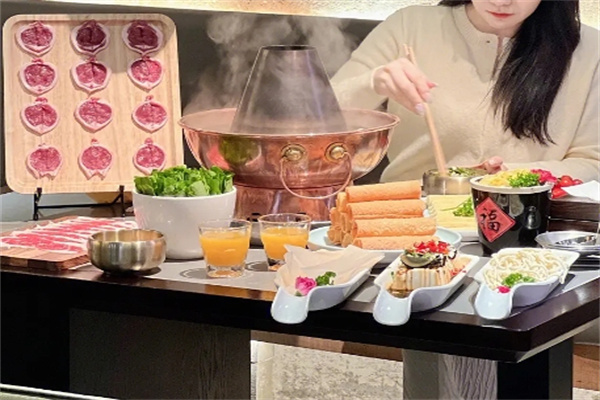 林子炭火锅加盟