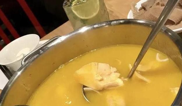 肥龙堂花胶鸡火锅