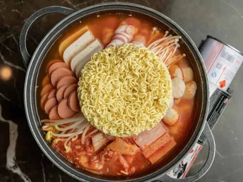 哆米夫妇部队火锅加盟