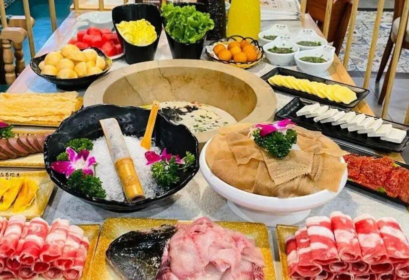 诚成云南蒸汽石锅鱼加盟
