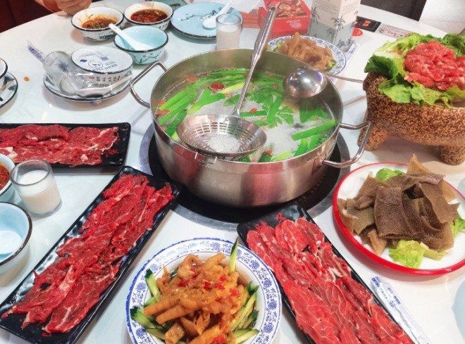 龙洋潮汕牛肉火锅加盟