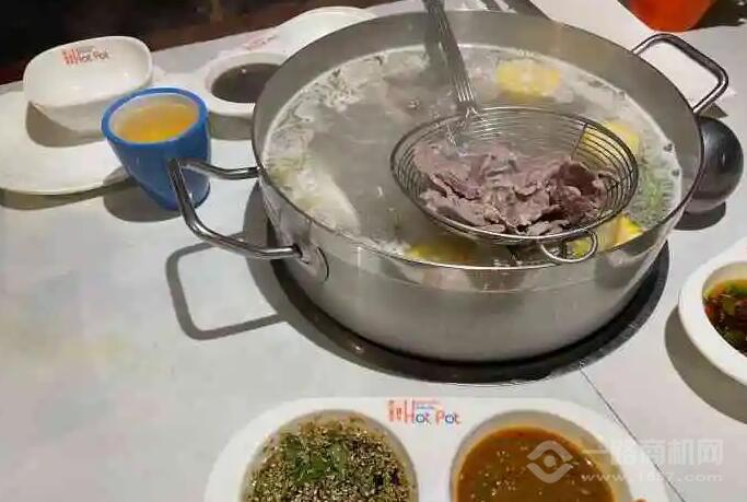 浪里寻养生牛肉火锅加盟