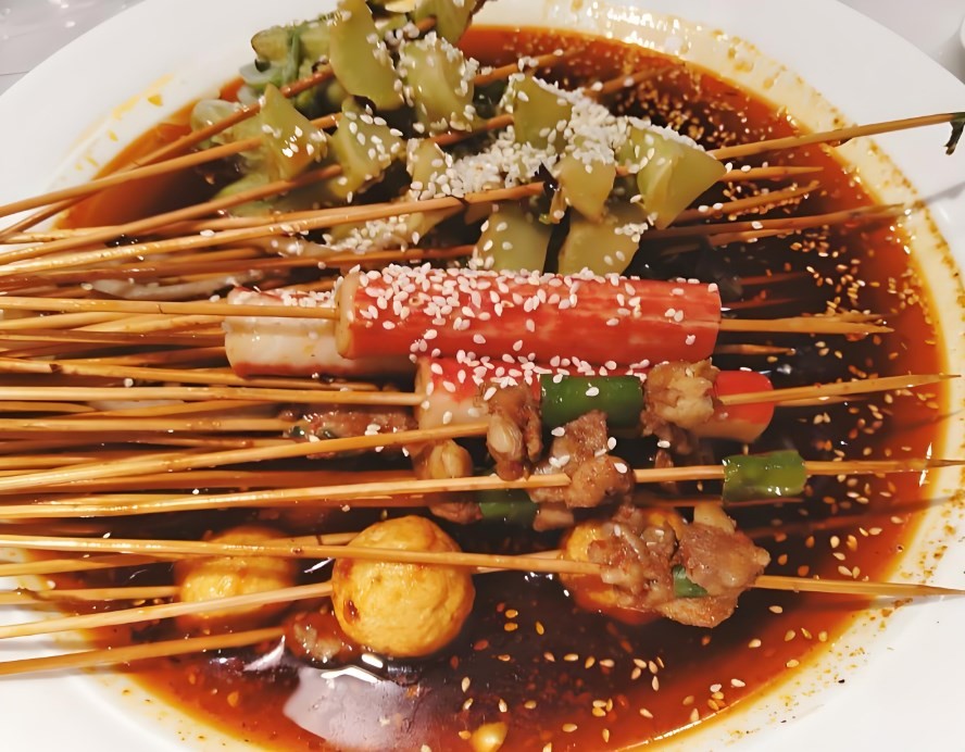 初岸精致串串香火锅