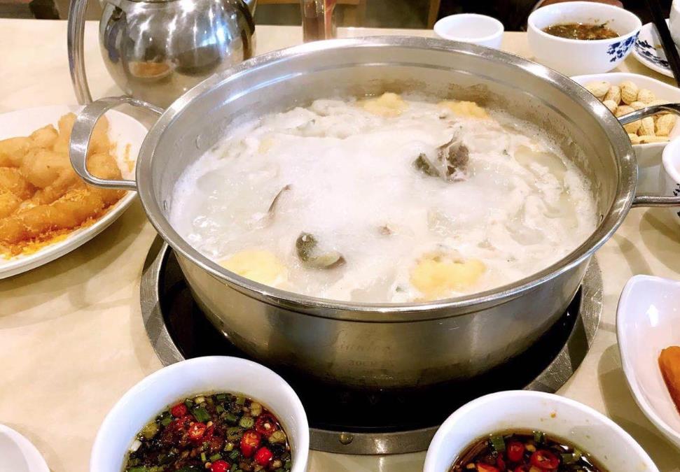中山脆肉鲩火锅加盟