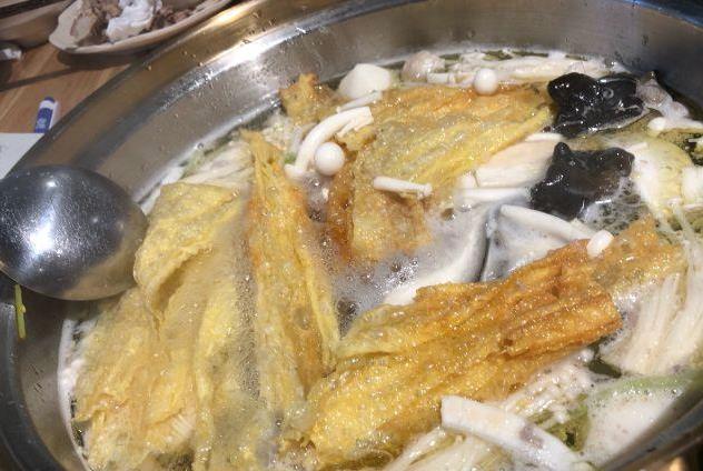 椰思椰子鸡火锅加盟