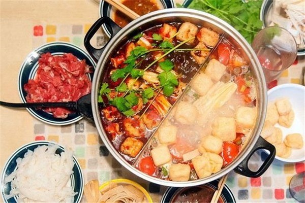 娇妈麻辣火锅加盟