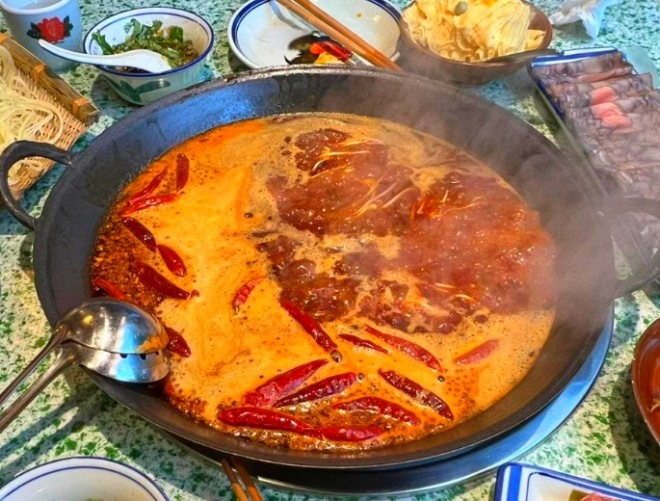 周明码头老火锅 周明码头老火锅