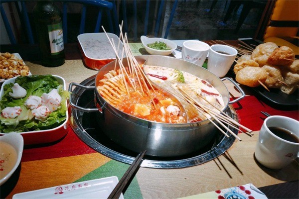 花房串串火锅加盟