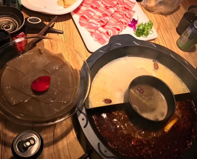 红花椒毛肚火锅 红花椒毛肚火锅