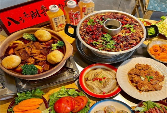 叁马侯市井小火锅加盟 叁马侯市井小火锅加盟