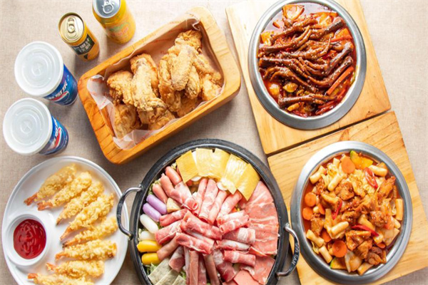 吉来品炸鸡年糕火锅加盟
