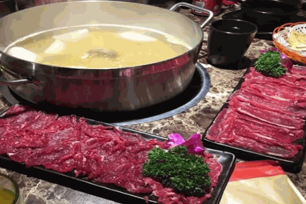 天成牛肉海鲜火锅加盟