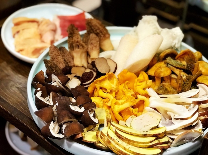 菌壹堂野生菌火锅加盟